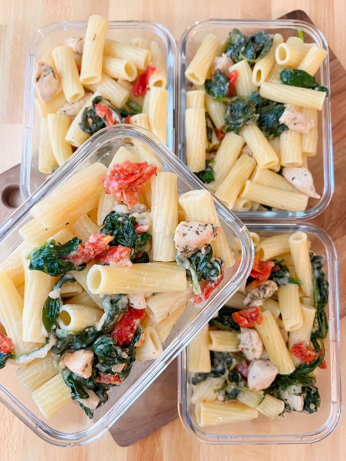 Healthier Tuscan Chicken Pasta Meal Prep - TeacherTastes